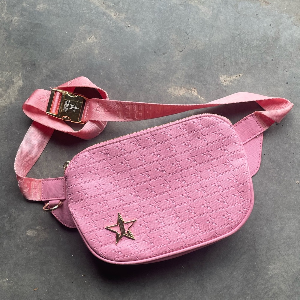 JEFFREE STAR | Baby Pink Cross Body Bag